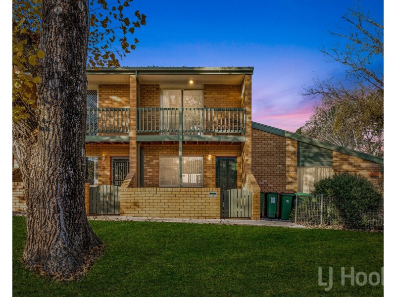6/4 Booth Street, Queanbeyan East NSW 2620