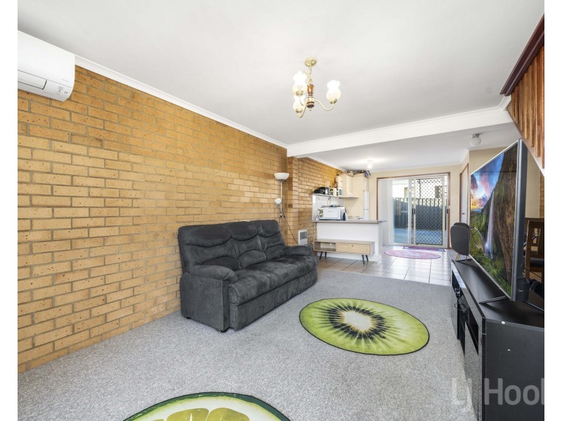 6/4 Booth Street, Queanbeyan East NSW 2620