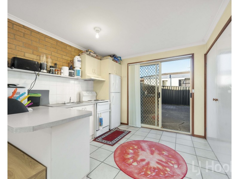 6/4 Booth Street, Queanbeyan East NSW 2620