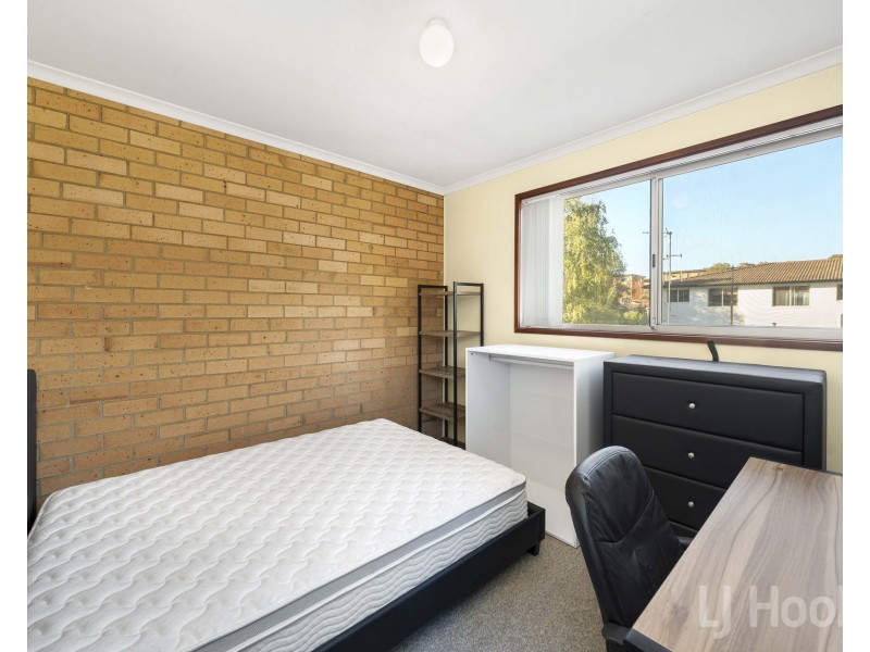 6/4 Booth Street, Queanbeyan East NSW 2620