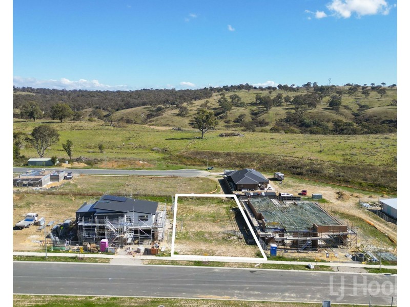 21 Chimney Rise, Googong NSW 2620