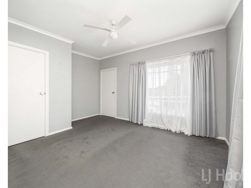 4/18 Gilmore Place, Queanbeyan West NSW 2620