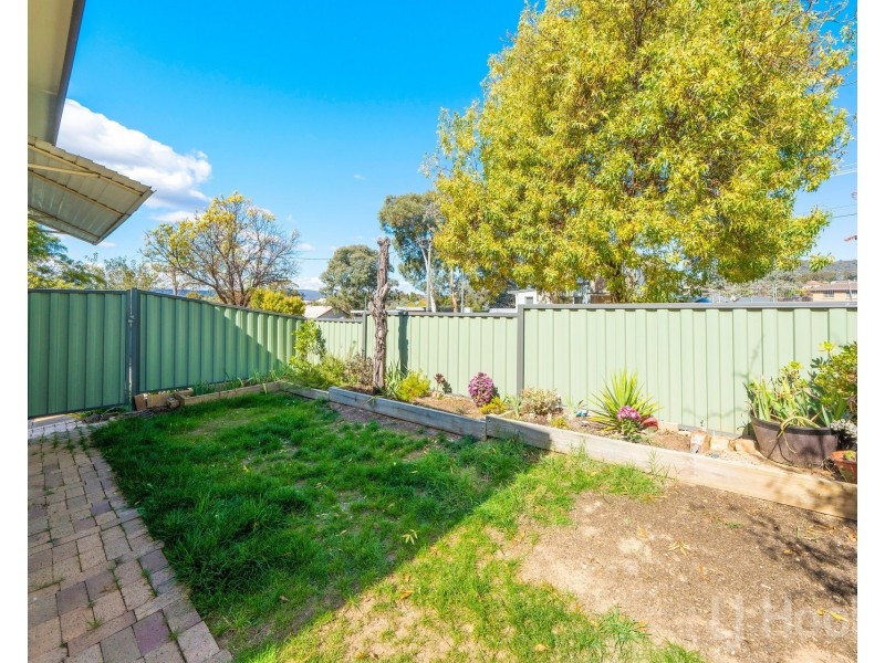 4/18 Gilmore Place, Queanbeyan West NSW 2620