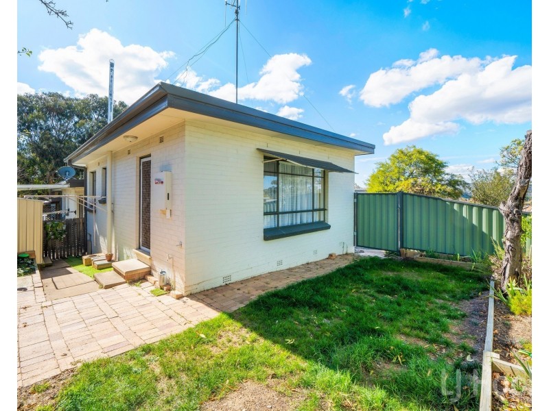 4/18 Gilmore Place, Queanbeyan West NSW 2620