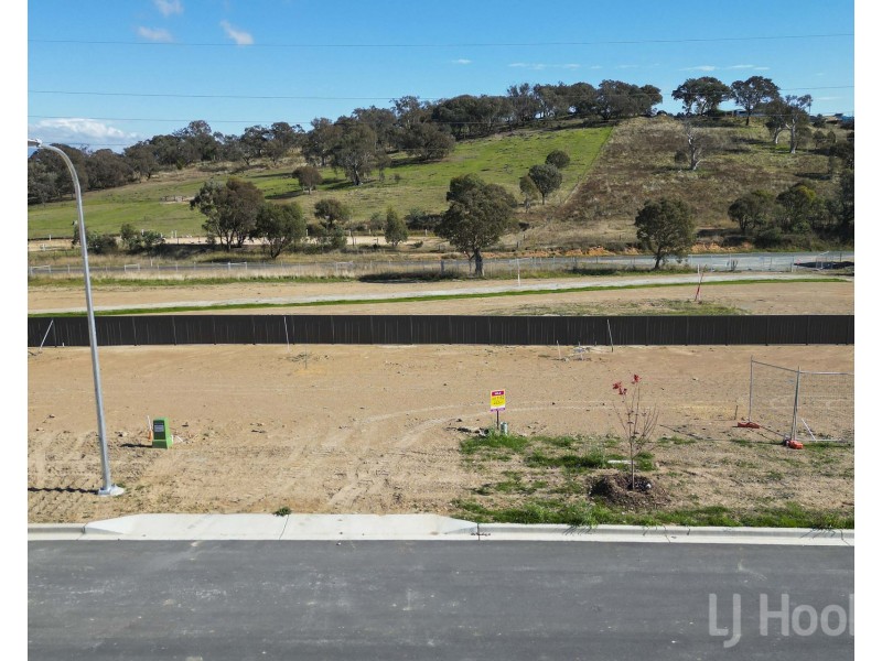 57 McCauley Avenue, Googong NSW 2620