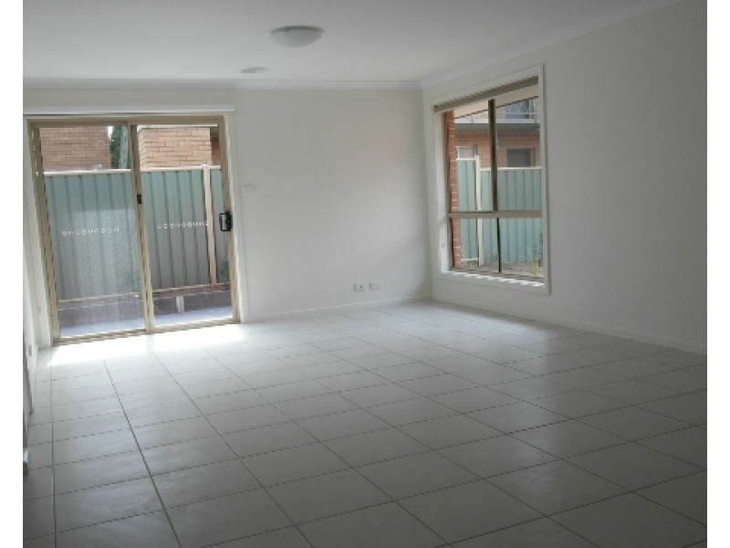 3/3 Broughton Place, Queanbeyan NSW 2620