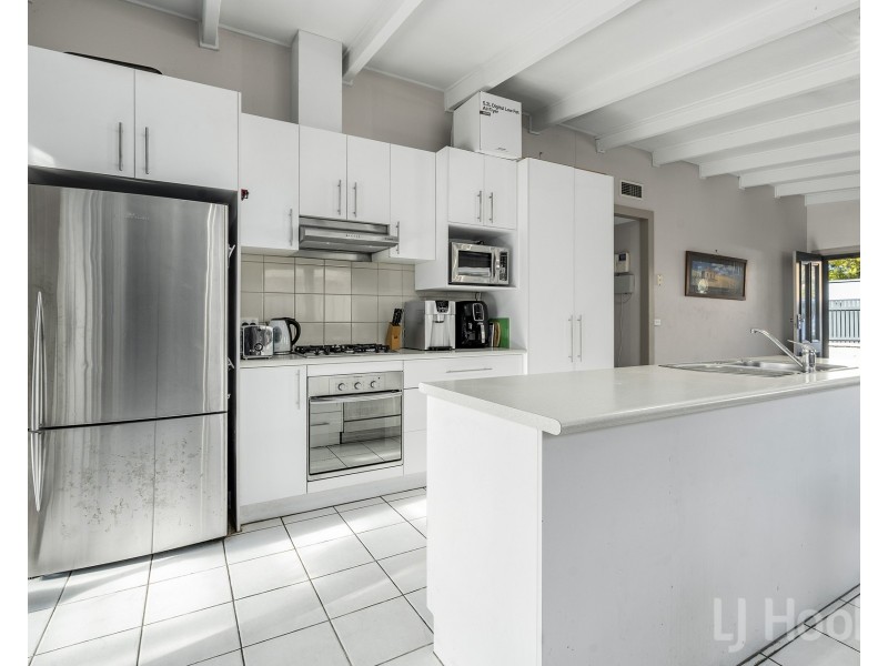 1/18 Mowatt Street, Queanbeyan East NSW 2620