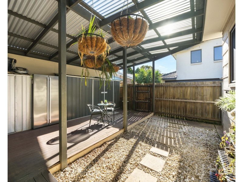 1/18 Mowatt Street, Queanbeyan East NSW 2620