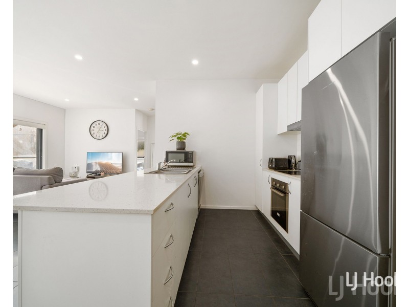 15/9 Stornaway Road, Queanbeyan NSW 2620