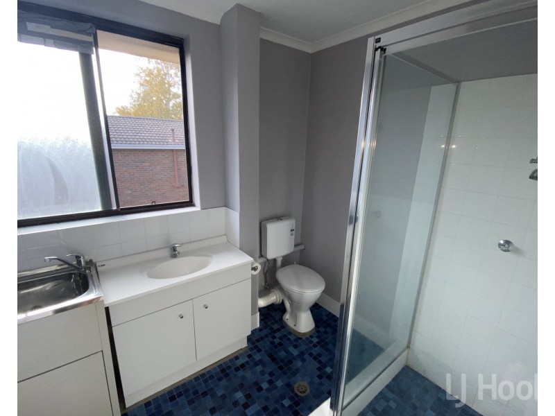 10/90 Collett Street, Queanbeyan NSW 2620