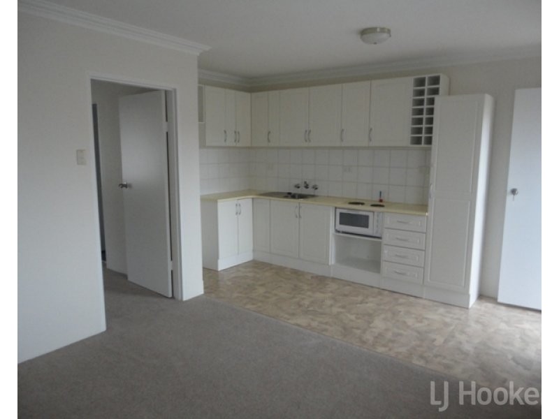 14/22 Mowatt Street, Queanbeyan NSW 2620