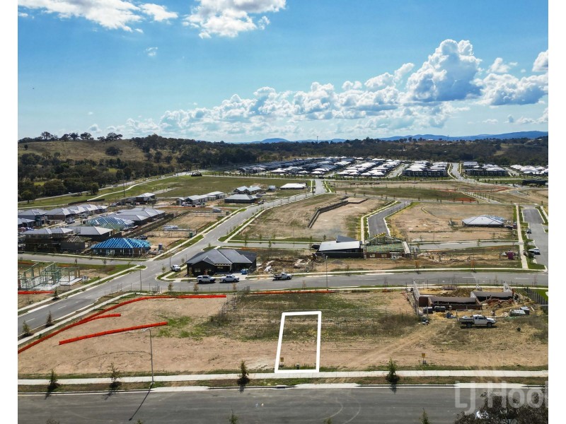 32 Reginald Road, Googong NSW 2620