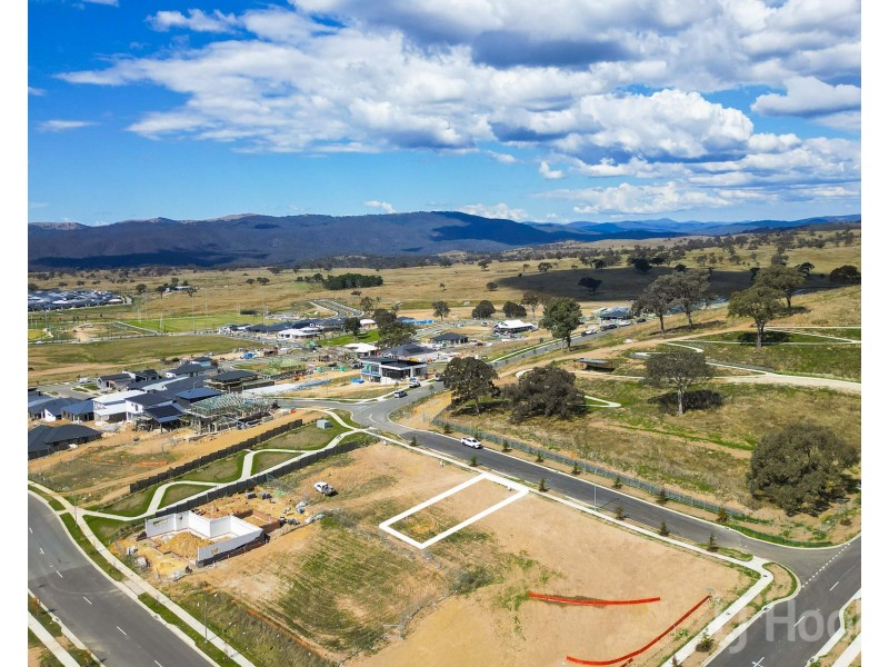 32 Reginald Road, Googong NSW 2620