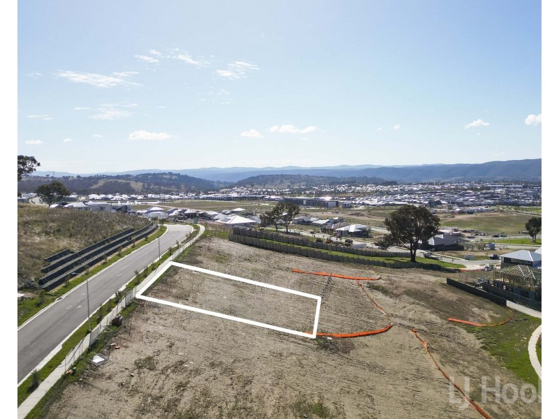 35 Reginald Road, Googong NSW 2620