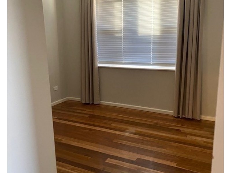 1/31 Stornaway Road, Queanbeyan NSW 2620