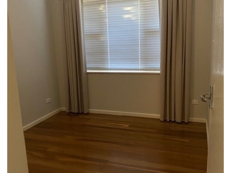 1/31 Stornaway Road, Queanbeyan NSW 2620