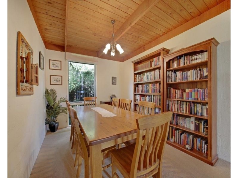 41 Parkview Crescent, Jerrabomberra NSW 2619