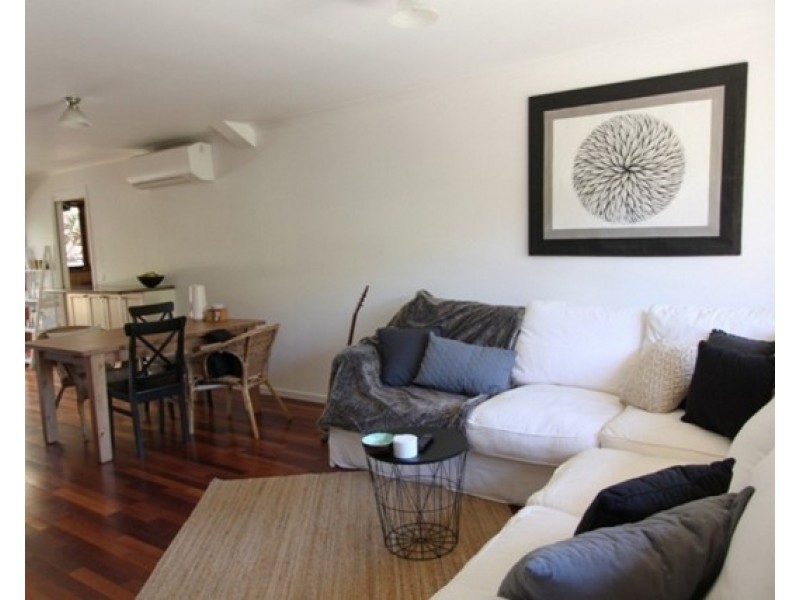 15/11 Donald Road, Queanbeyan NSW 2620