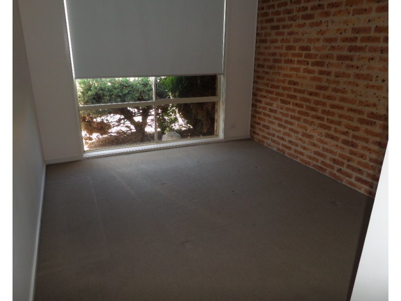 7/17-23 Thuralilly Street, Queanbeyan NSW 2620