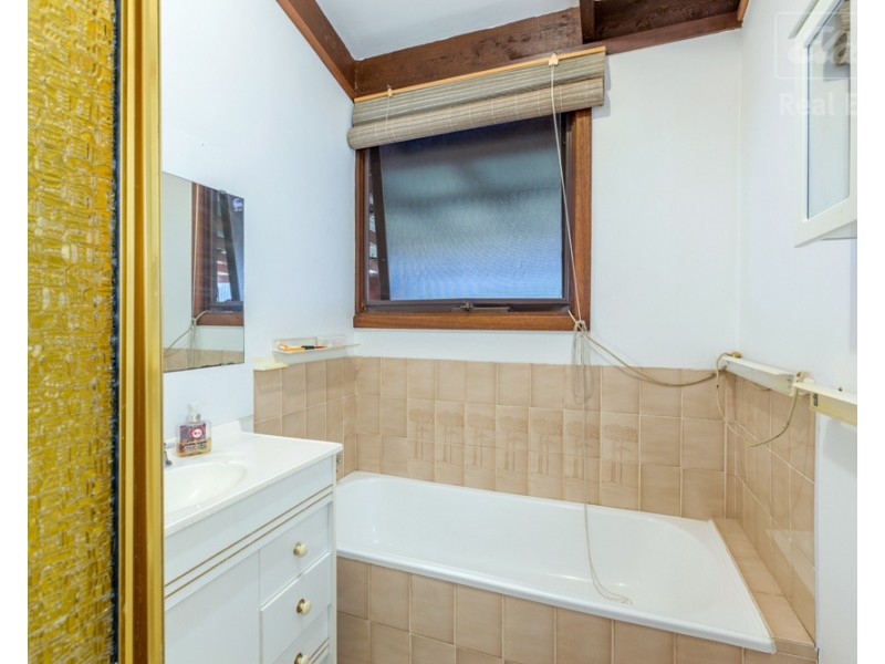 37 John Bull Street, Queanbeyan West NSW 2620