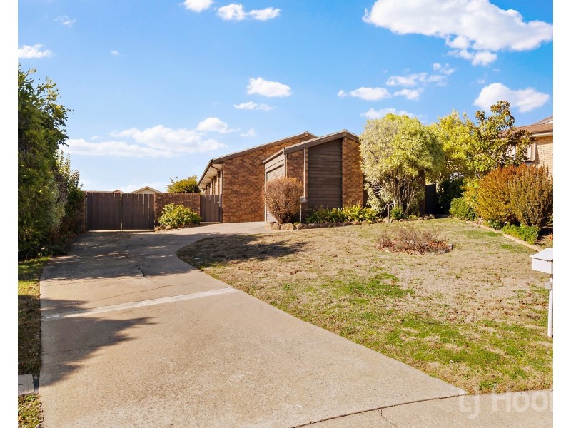 10 Hunt Place, Crestwood NSW 2620