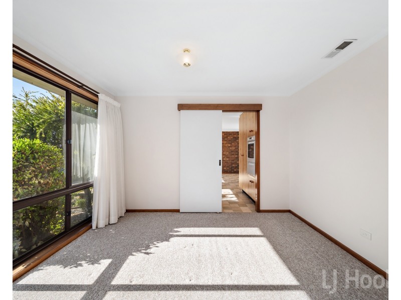 10 Hunt Place, Crestwood NSW 2620