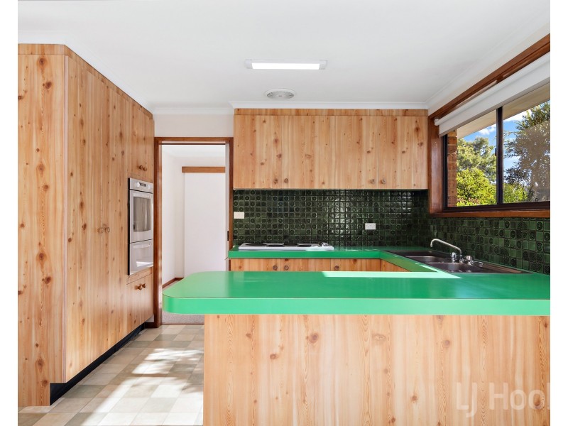 10 Hunt Place, Crestwood NSW 2620