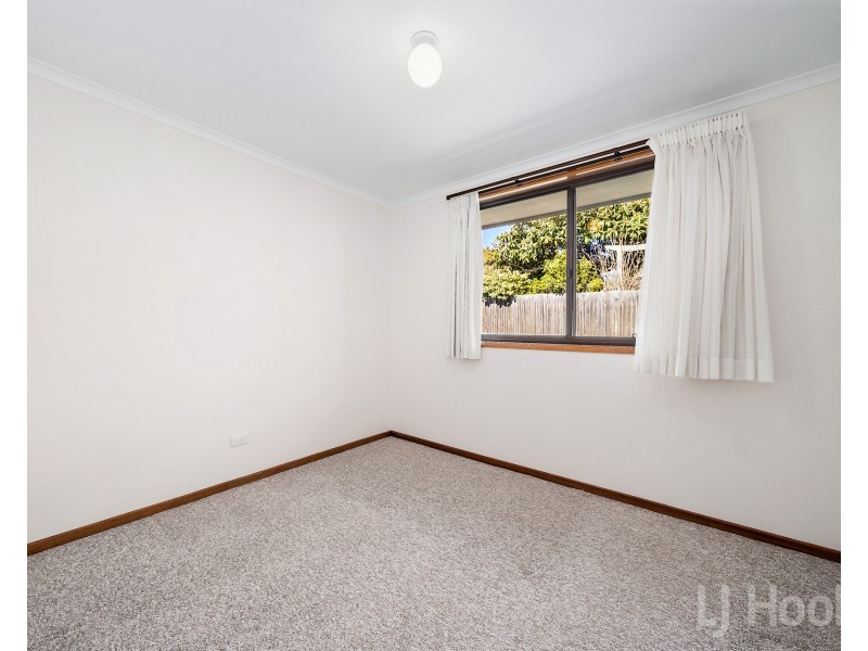 10 Hunt Place, Crestwood NSW 2620