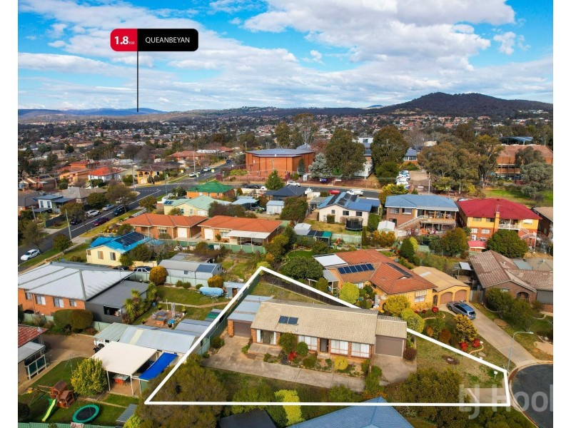 10 Hunt Place, Crestwood NSW 2620
