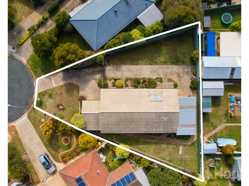 10 Hunt Place, Crestwood NSW 2620