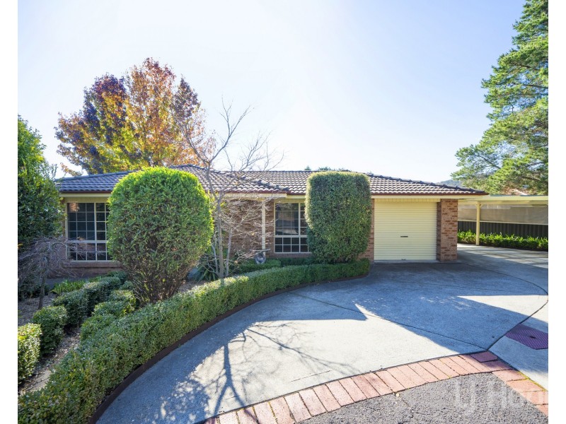 15 Snow Gum Place, Jerrabomberra NSW 2619