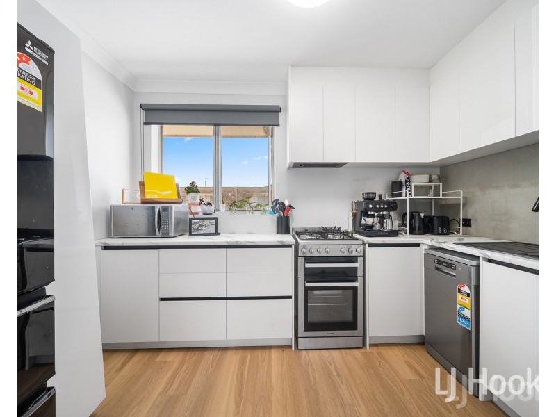 8/25 McQuoid Street, Queanbeyan NSW 2620