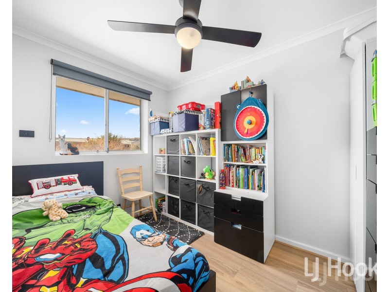 8/25 McQuoid Street, Queanbeyan NSW 2620