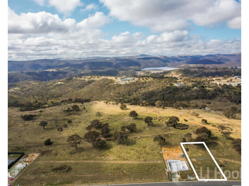 10 Chimney Rise, Googong NSW 2620