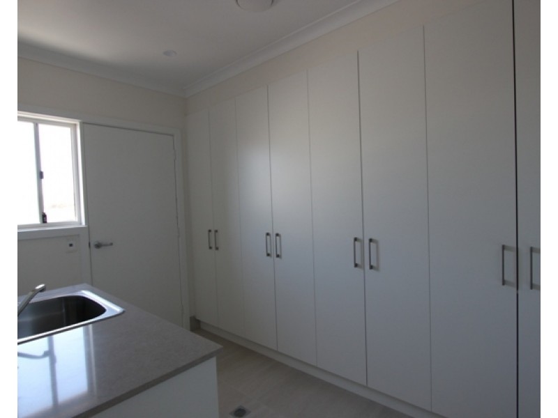 60 Percival Road, Googong NSW 2620