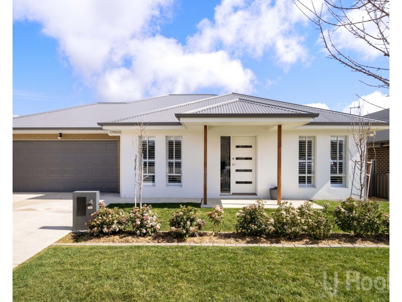 4 Carver Street, Googong NSW 2620