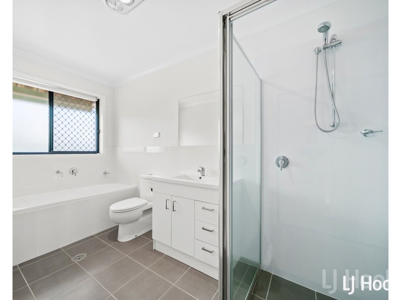 2/6 Waterloo Street, Queanbeyan East NSW 2620