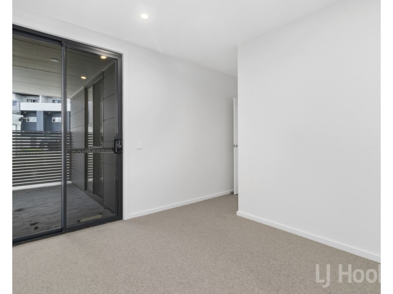 17/15 Cynthea Teague Crescent, Greenway ACT 2900