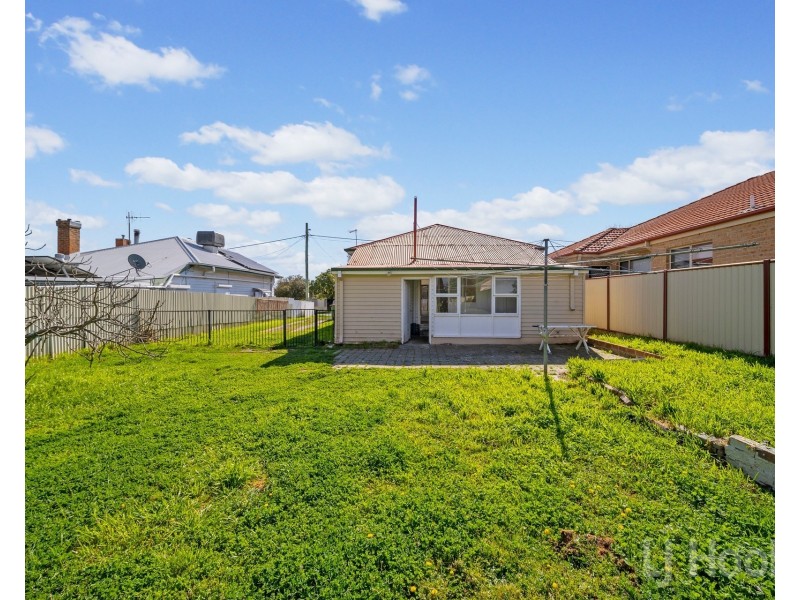 19 Alice Street, Queanbeyan NSW 2620