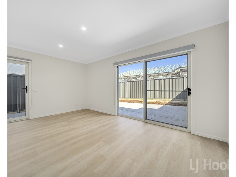 236A Glenrock Drive, Googong NSW 2620