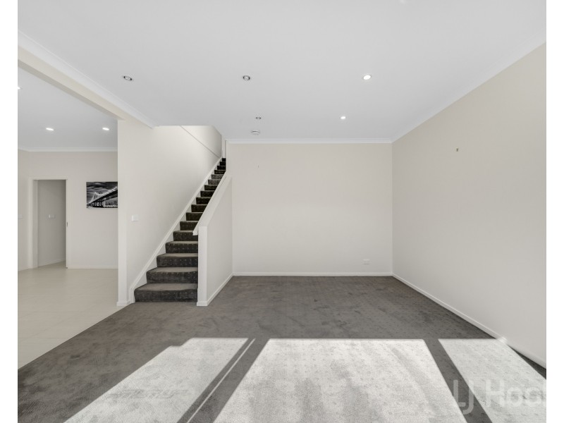 4/161 Uriarra Road, Queanbeyan NSW 2620