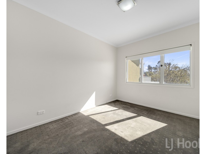 4/161 Uriarra Road, Queanbeyan NSW 2620