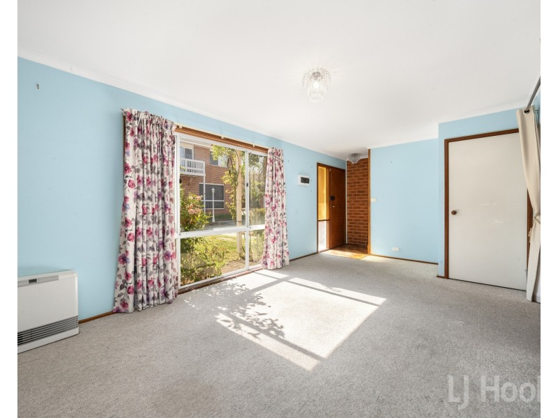 6/24 Bungendore Road, Queanbeyan East NSW 2620