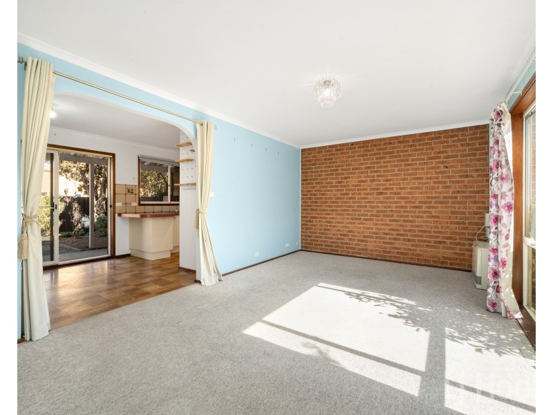 6/24 Bungendore Road, Queanbeyan East NSW 2620