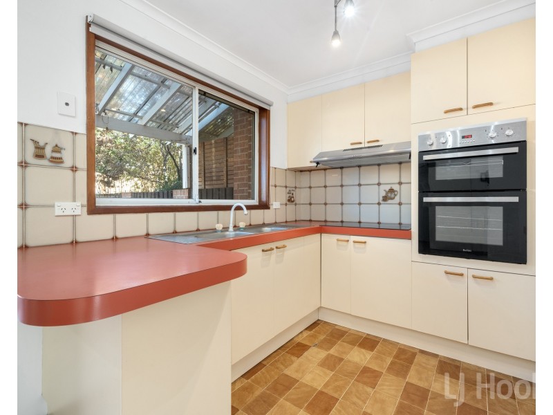 6/24 Bungendore Road, Queanbeyan East NSW 2620