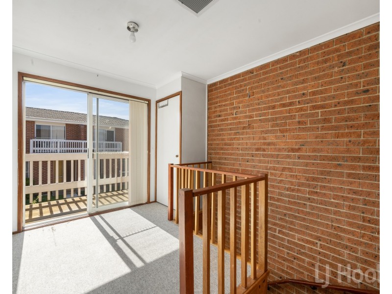 6/24 Bungendore Road, Queanbeyan East NSW 2620