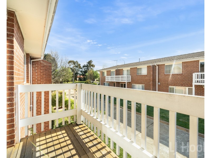6/24 Bungendore Road, Queanbeyan East NSW 2620