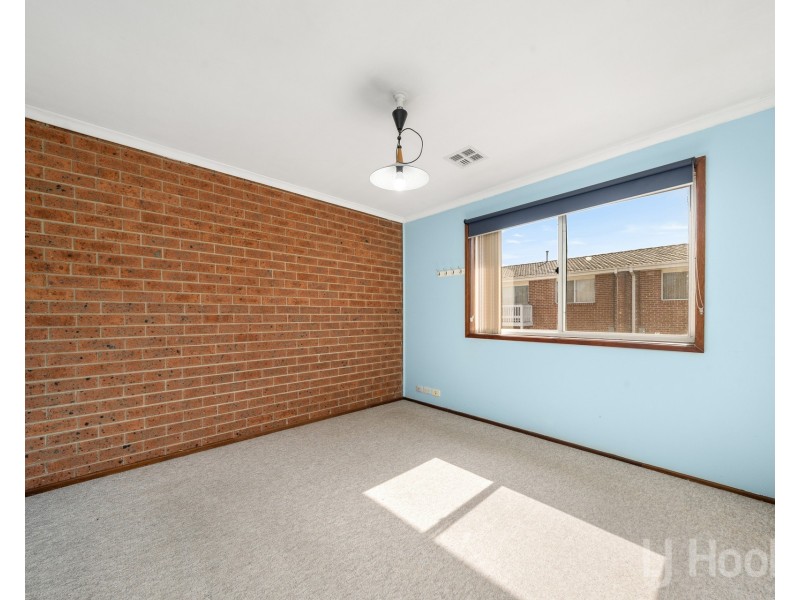 6/24 Bungendore Road, Queanbeyan East NSW 2620