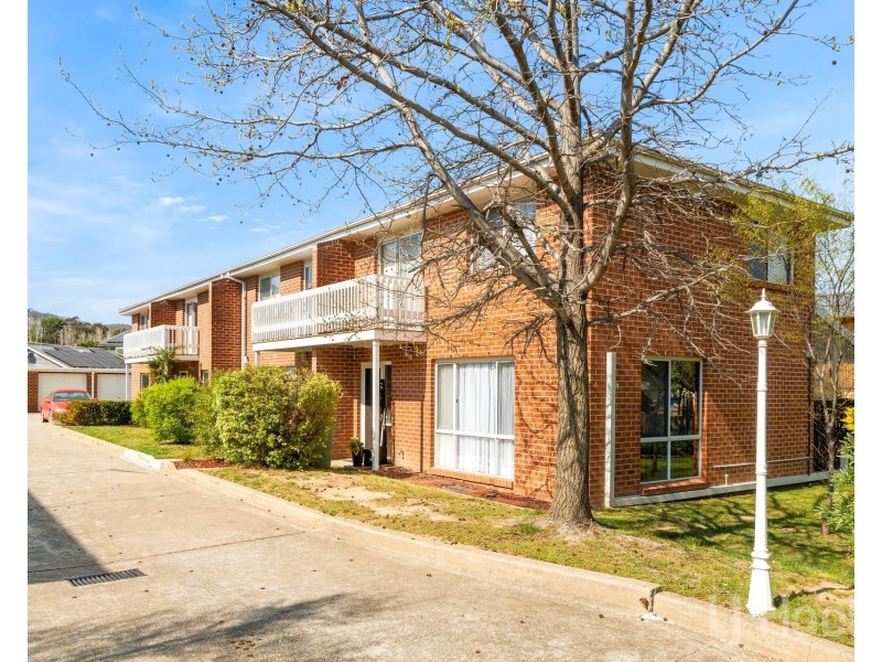 6/24 Bungendore Road, Queanbeyan East NSW 2620
