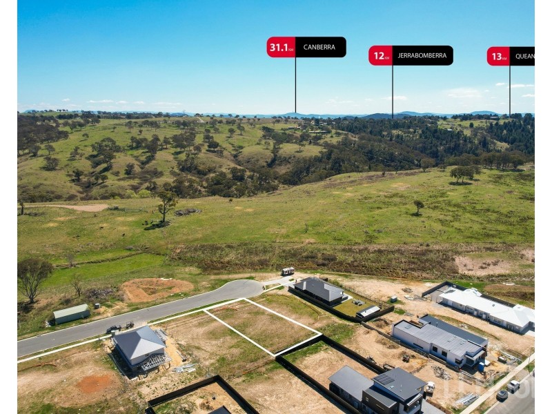 14 Gorge Creek Drive, Googong NSW 2620
